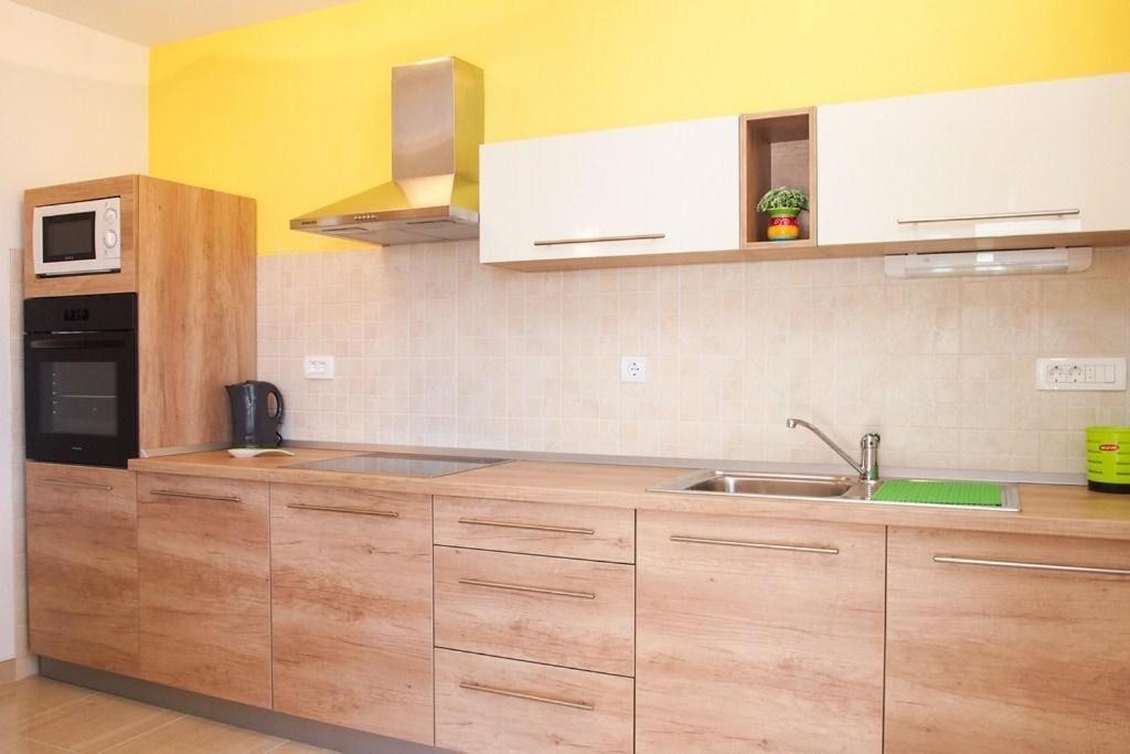 Apartment Danese Promajna Bagian luar foto