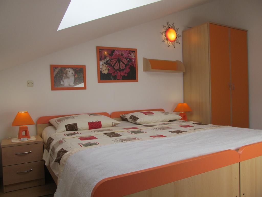 Apartment Danese Promajna Ruang foto